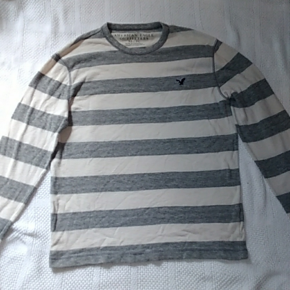American Eagle Shirt